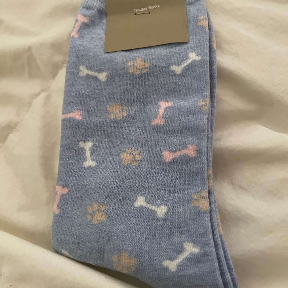 1 pair of JCrew socks for ladies